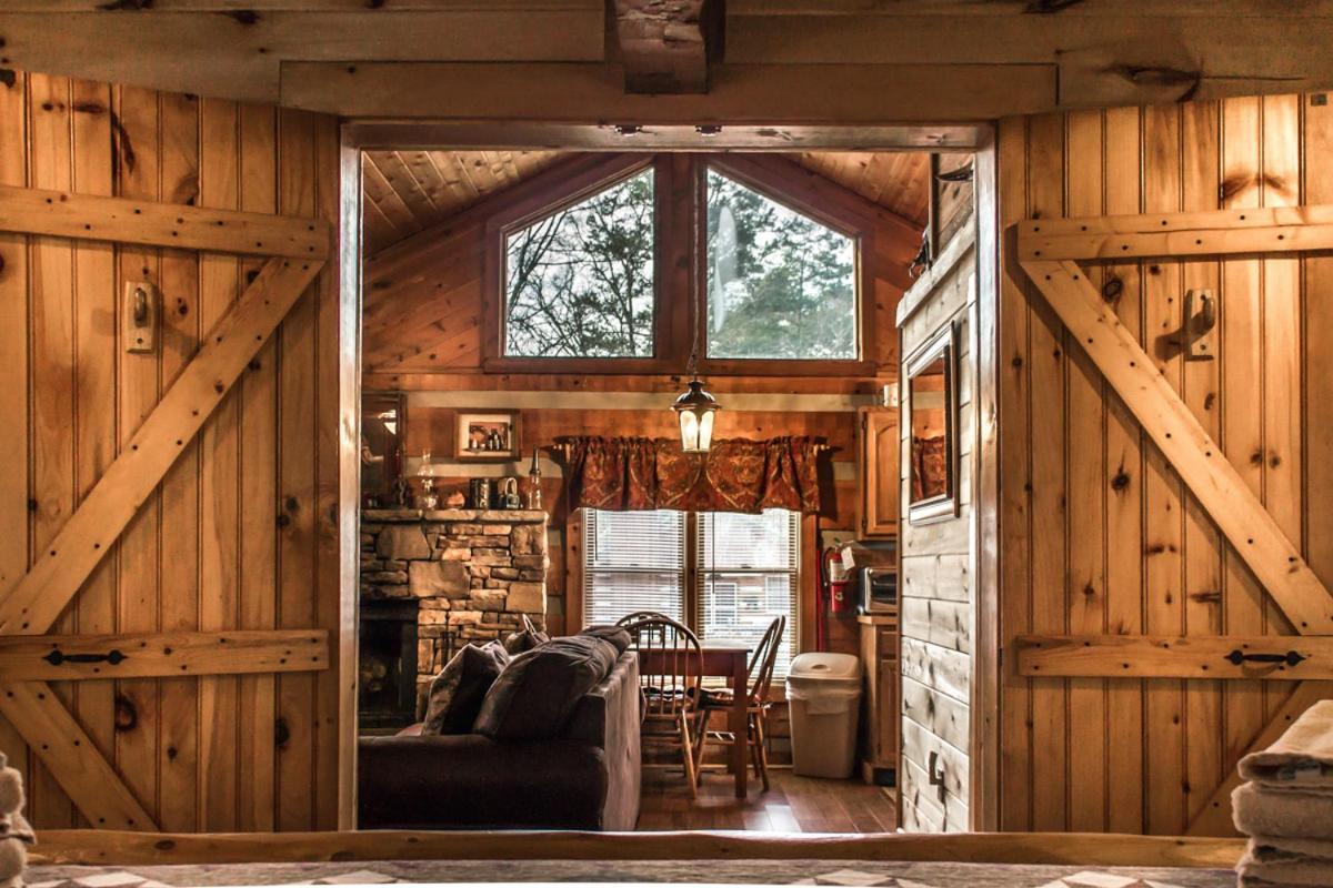 Suits Us Pigeon Forge Ngoại thất bức ảnh