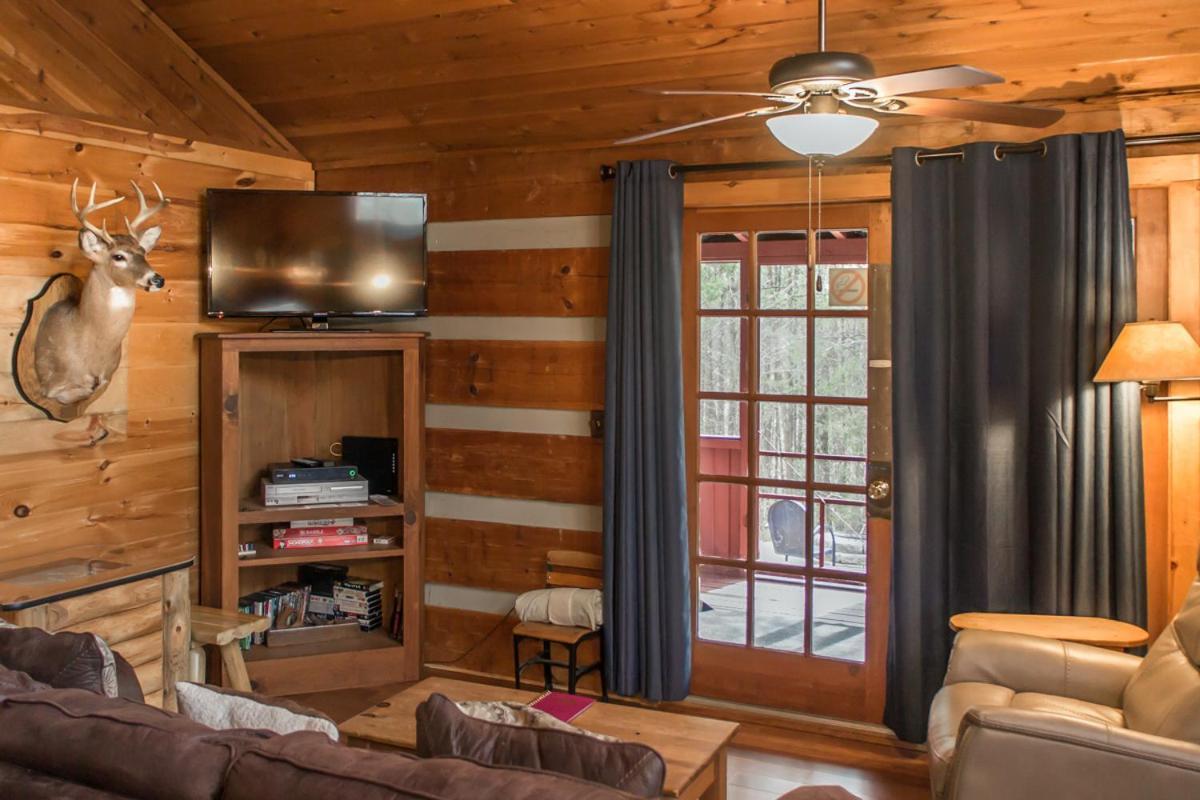 Suits Us Pigeon Forge Ngoại thất bức ảnh